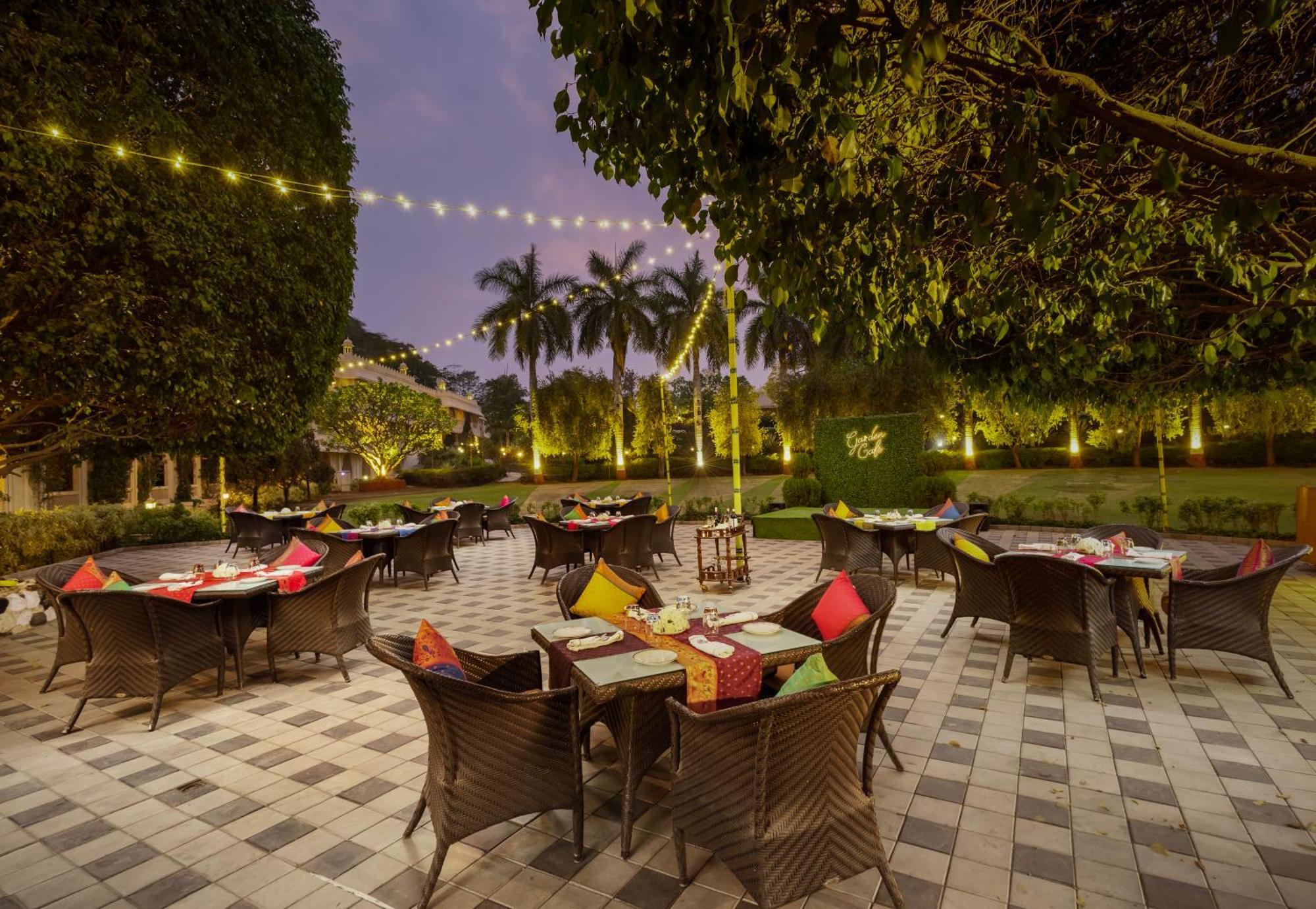 Gateway Aurangabad - Chhatrapati Sambhaji Nagar ภายนอก รูปภาพ